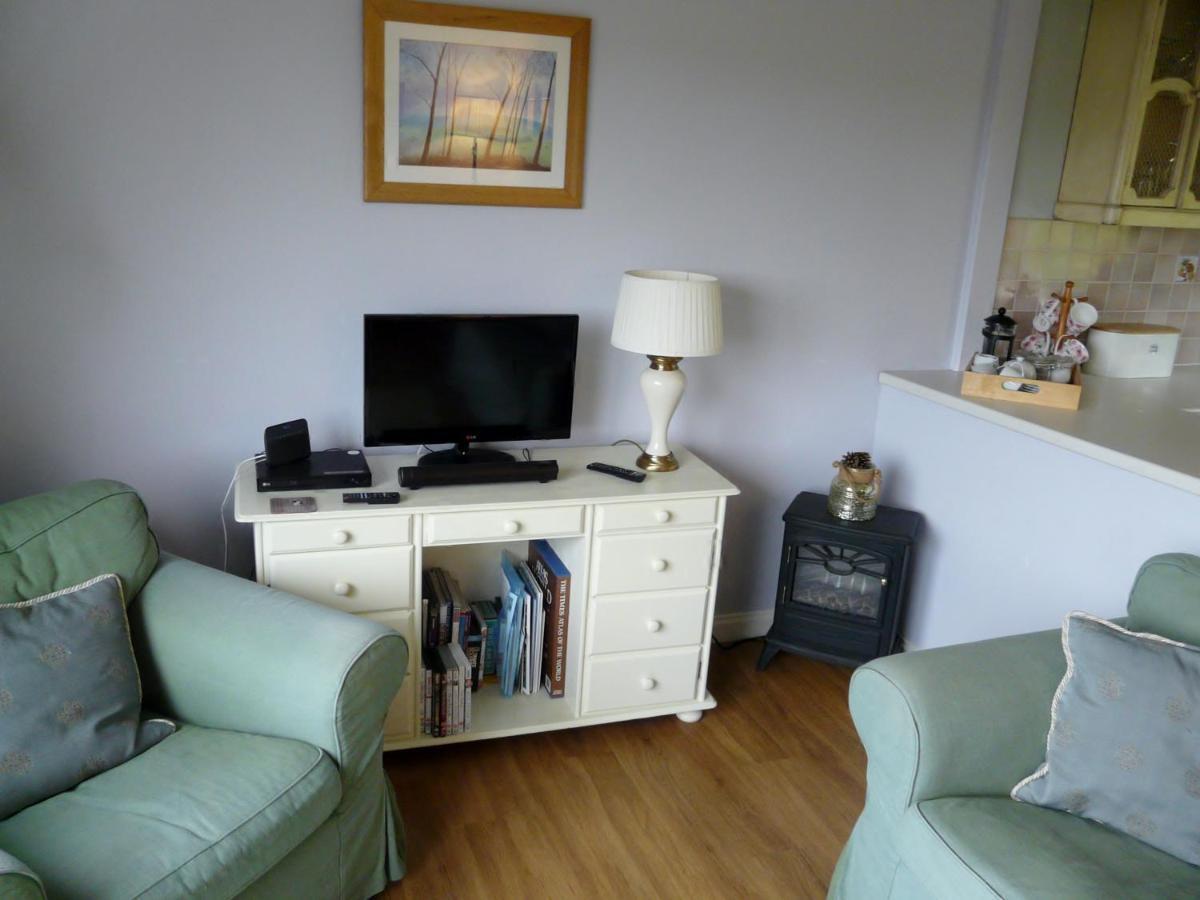 Tweed Cottage Jedburgh Bagian luar foto